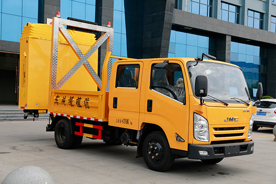 江鈴凱運防撞緩沖車