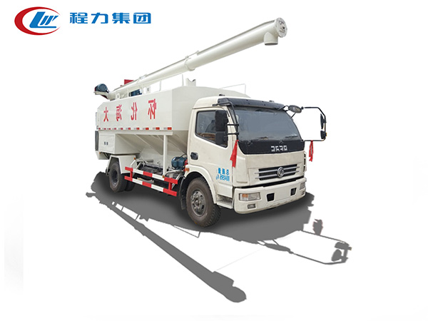 東風(fēng)多利卡6噸飼料運(yùn)輸車