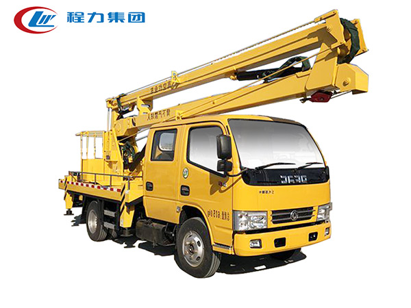 東風多利卡雙排14米高空作業車