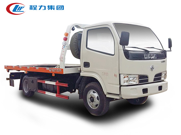 東風(fēng)多利卡藍(lán)牌一拖二清障車